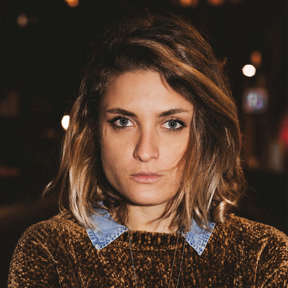 À la rencontre d’Alice Lévêque une photographe qui bouscule les codes.