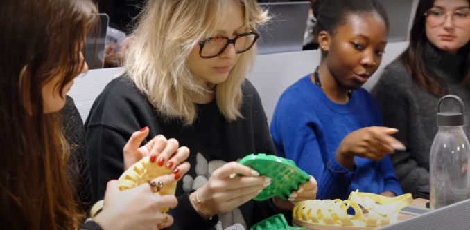 LISAA Mode Paris x Méduse : une collaboration iconique.