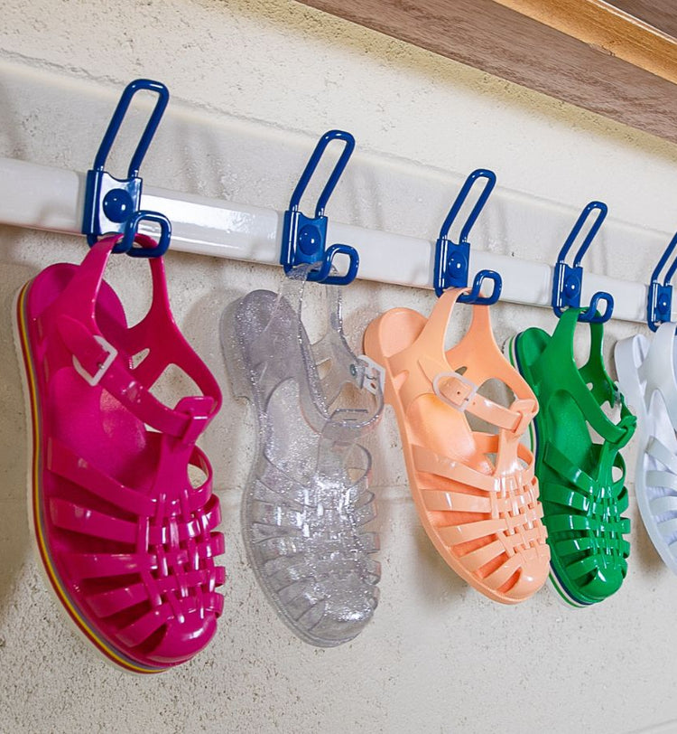 Nouvelle collection chez Méduse : des couleurs prononcées et des designs innovants